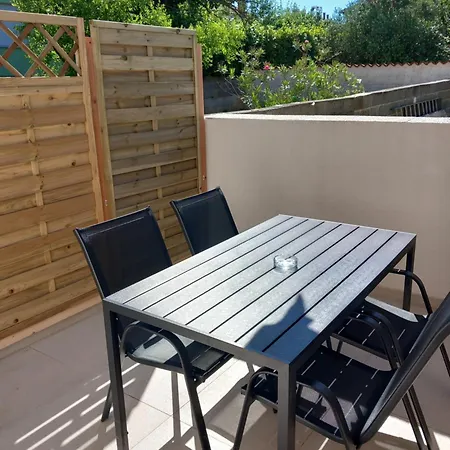 Alma Apartament *