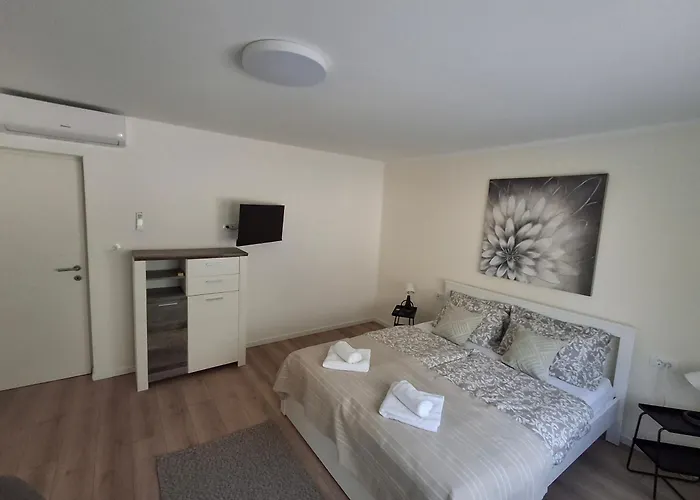 Alma Apartmán Pula