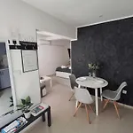Alma Apartment *