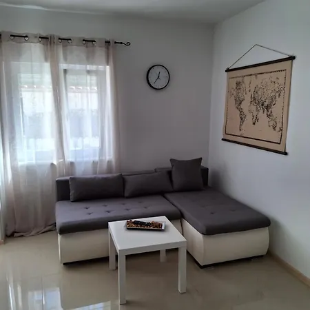 Apartment Alma