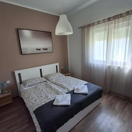 Apartman Alma Póla