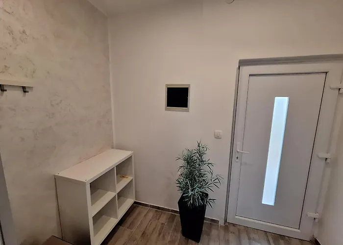 Alma Apartment